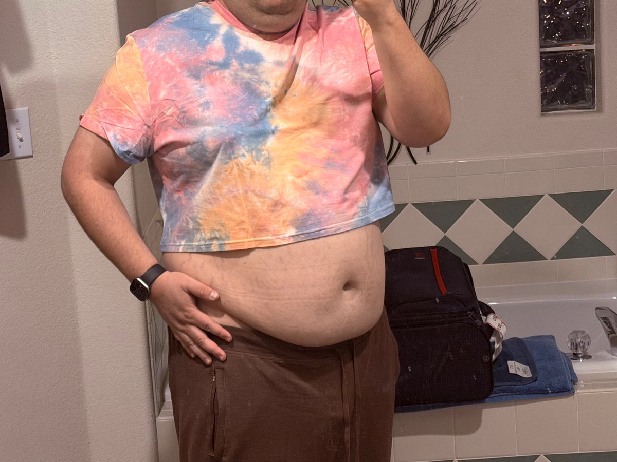 plexelplus.bsky.social 🦌💦🍔 tweet media