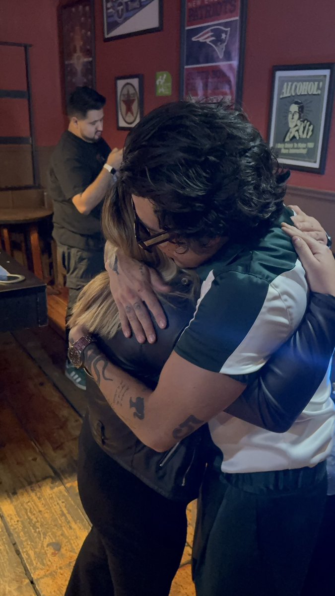 Just Aless (Lovergirl in her LOVERBOY ERA) tweet media