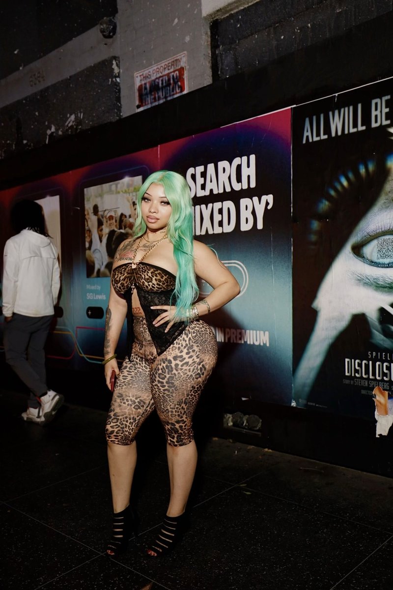 RealDeal$excFace💋 tweet media