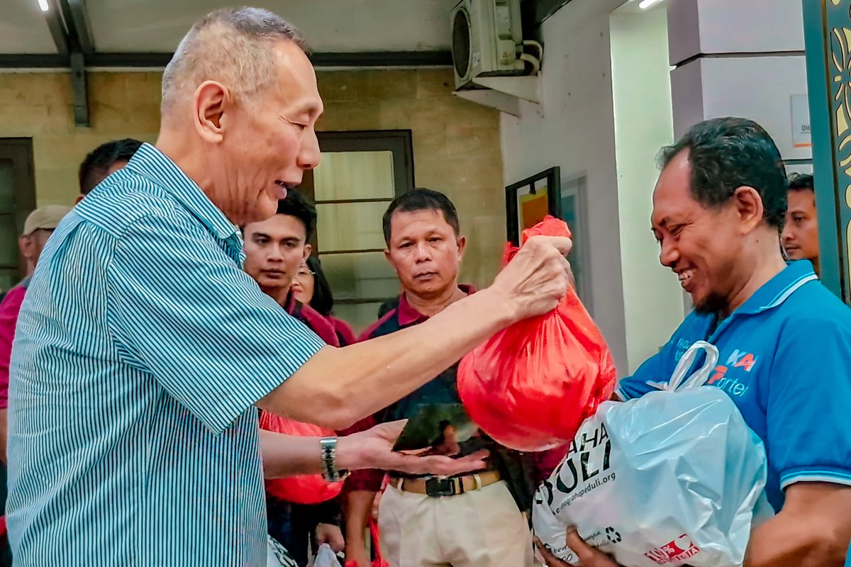 Artha Graha Peduli tweet media