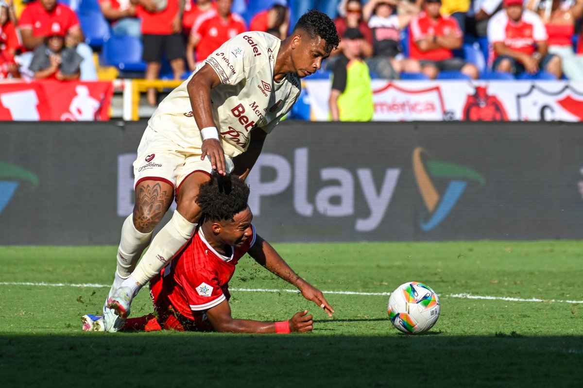 ospafoto's tweet photo. América empato 1-1 ante Deportes Tolima en partido jugado en el estadio Pascual Guerrero por la fecha 11 de la liga BetPlay. Fotos/Oswaldo Páez/ Ciregráficos https://t.co/752t2iLVWT
