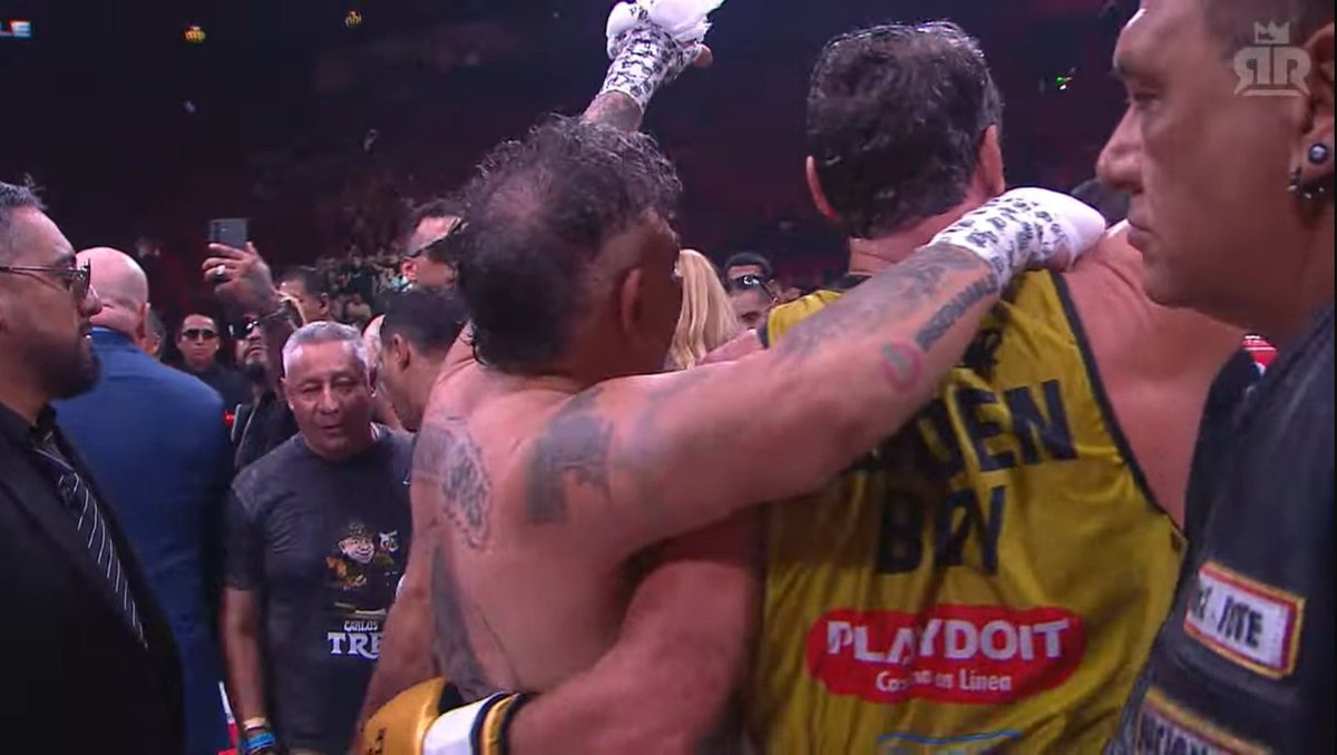 dboylvr's tweet photo. Poncho de Nigris y su evento naco acaban de lograr lo más cercano a La Paz mundial 
#RingRoyale https://t.co/gkwmIljsHu