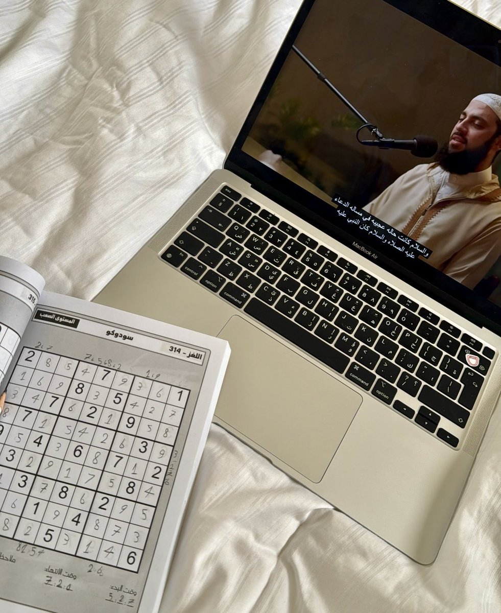 👩🏻‍🦳 tweet media