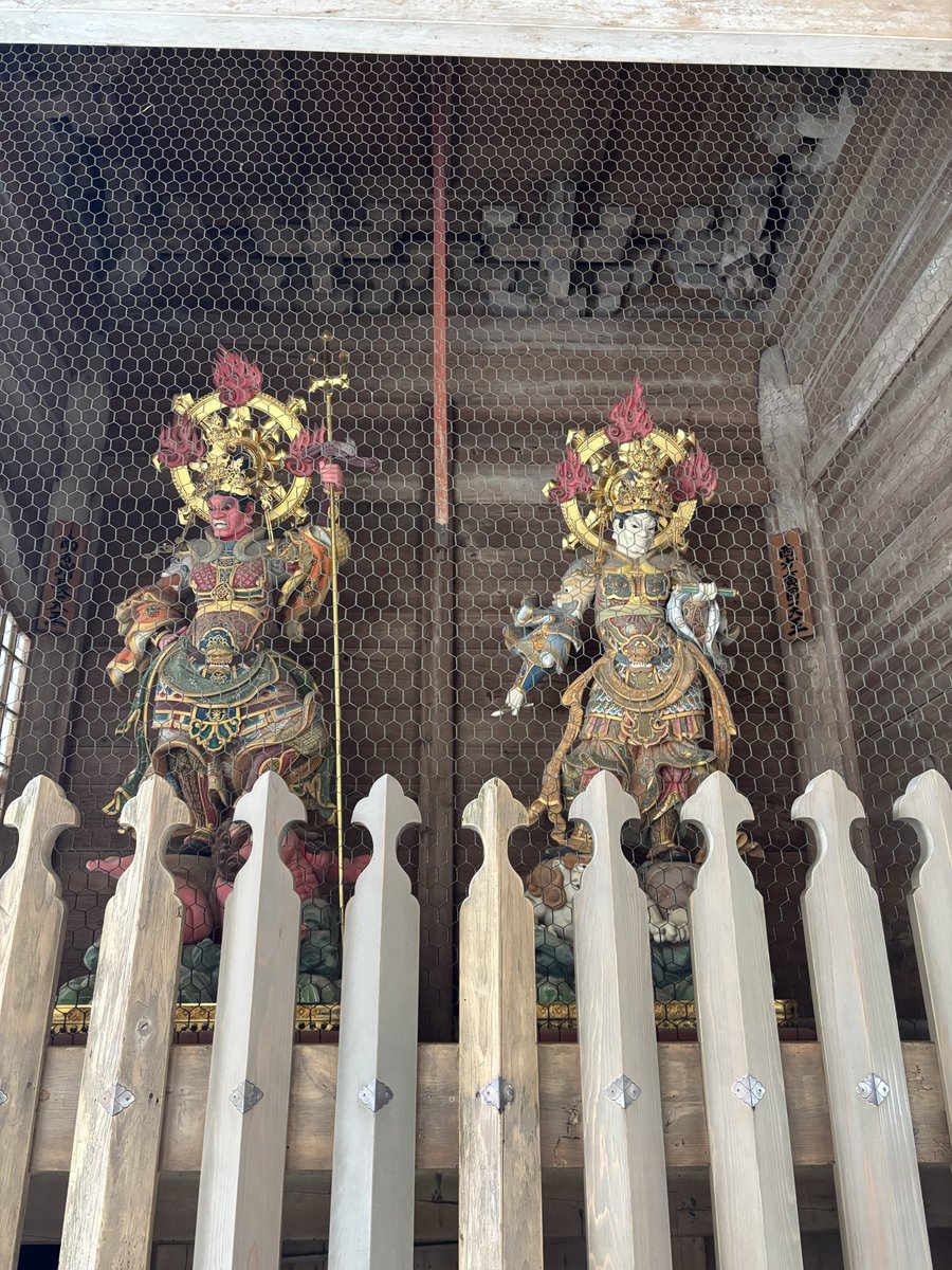 XhcM6's tweet photo. 可愛すぎて目焼かれたから次の日
座禅しに行きました⛩🧎
後夜祭も参加させてもらいありがとございました！
#XG_WORLDTOUR_THECORE https://t.co/nWXI2AWNFK