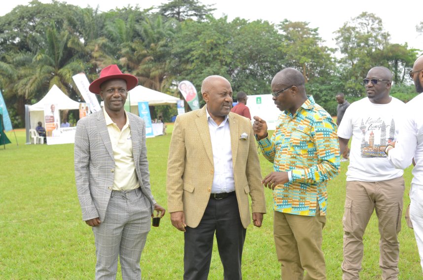 Emmanuel Katongole tweet media