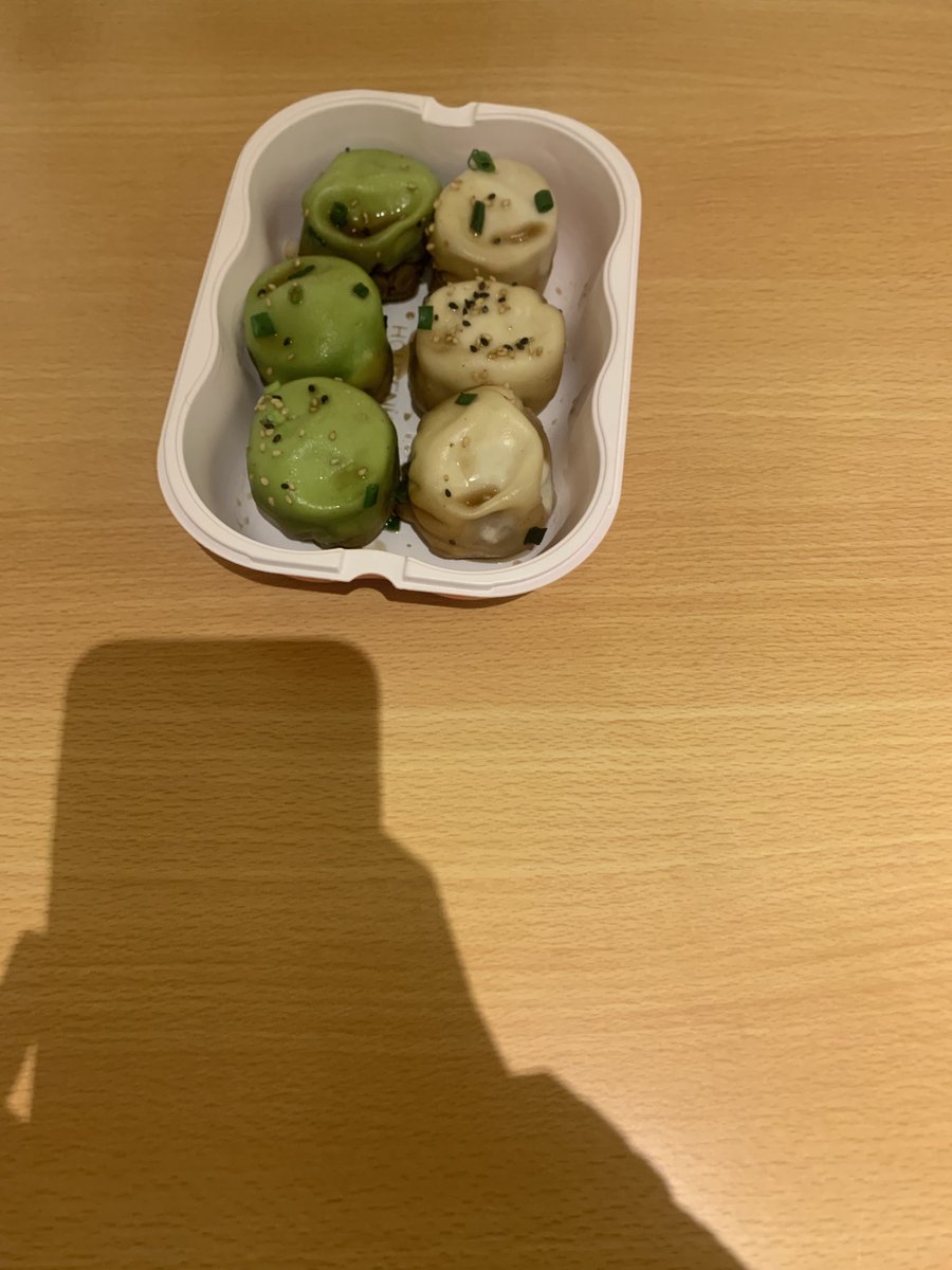 らいげ tweet media