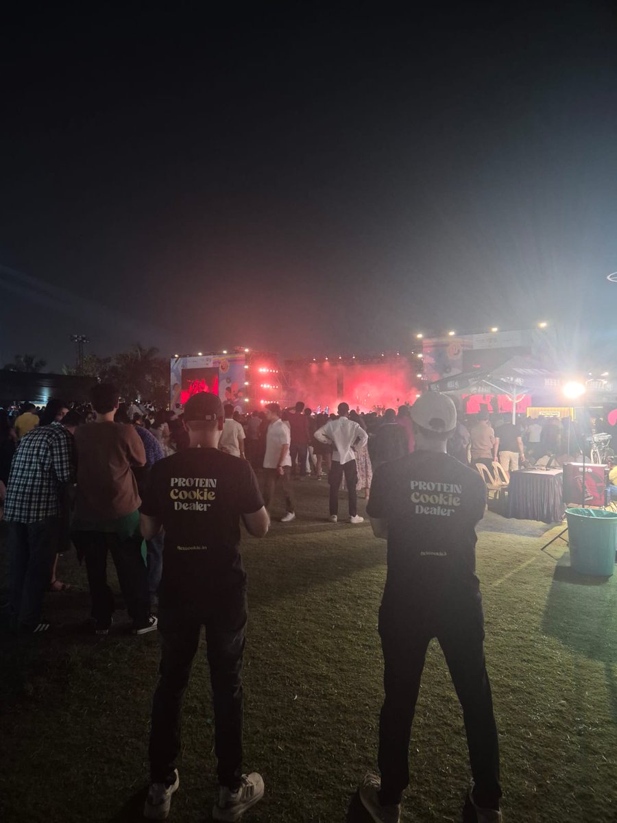 VishalxFlex's tweet photo. Last week, @uditk98 and I had 2 options:

Option 1: Travel to Delhi, hit AAHAR, meet vendors, and stress about operations, Meta, etc.

Option 2: Head to NH7 Weekender, enjoy great music, and sip a little :P

We picked Option 2! It's been 6 months since we moved to Pune. We've hustled every day for Flex Cookie, skipped vacations, and slashed social outings.

It was time to pause and celebrate how far we've come. For the first 3 days in 6 months, we didn't stress about ROAS, vendors, or Meta outages.

Maybe we should've gone to AAHAR, but then we would've missed @prateekkuhad's magic, dancing to @AdityaGadhvi, or @djbhuwin's soul-stirring Sufi and shayari about love and life.

We still did Flex Cookie branding on-ground and got recognized by tons of people. We even strategized about our week ahead but mostly, we focused on enjoying ourselves with friends.

Sometimes, the best business decisions are the ones that recharge your soul.

Flex Cookie thrives when we do. 💪🍪