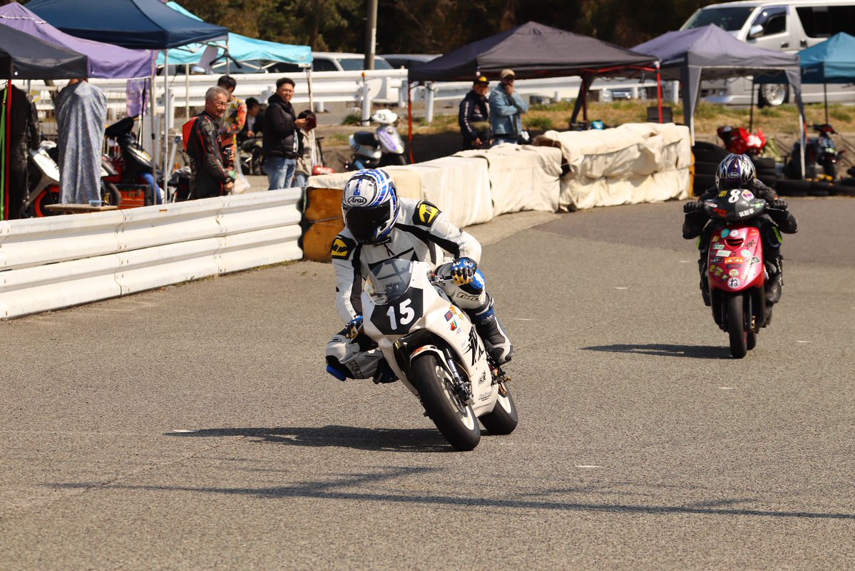 よーすん tweet media