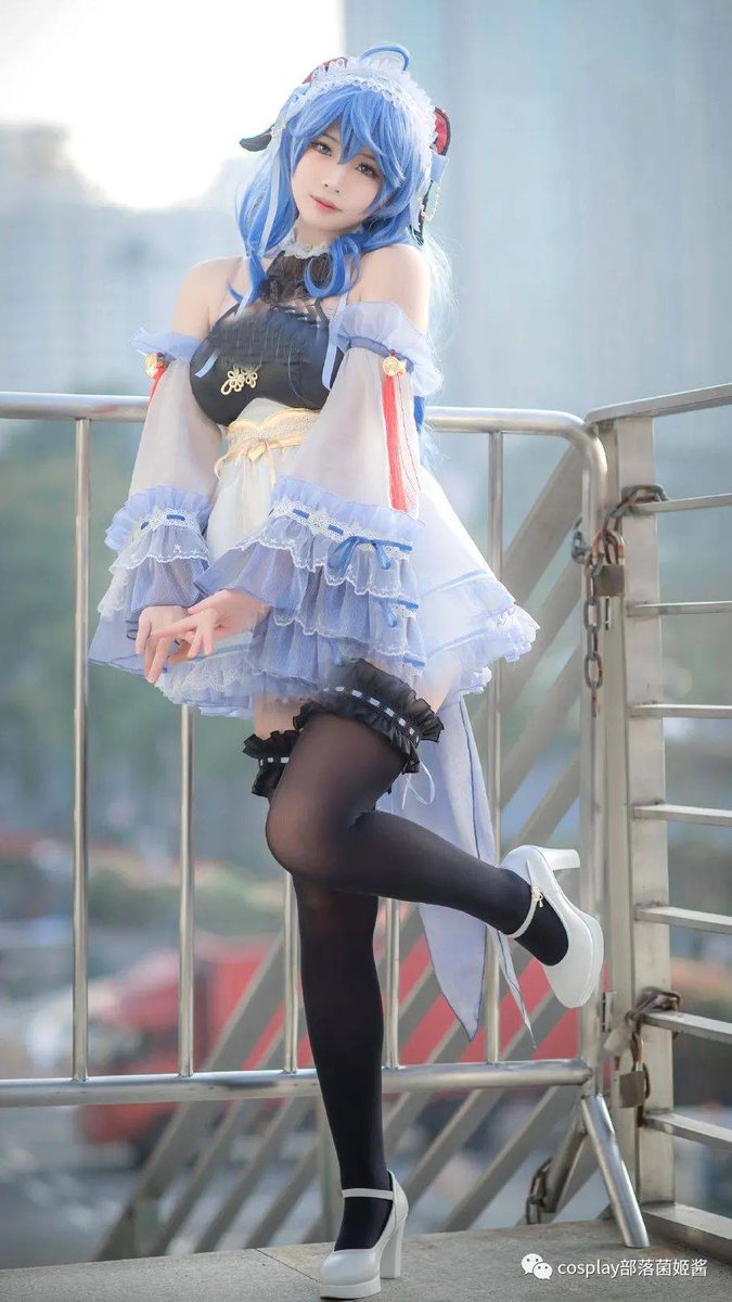 Assistant tweet media