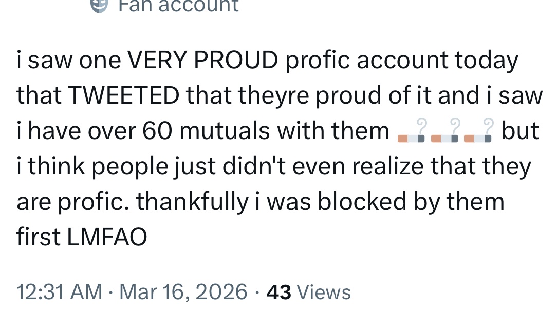 evil berry 🍓🔞 tweet media