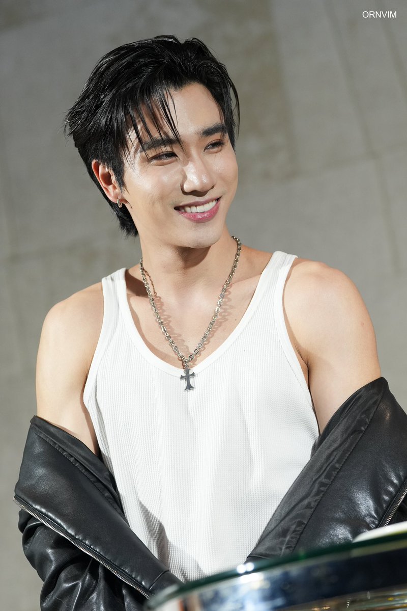 DAILY PPE tweet media