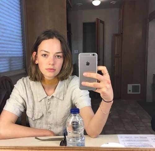 𝐕𝐚𝐥𝐞𝐫𝐢𝐞 𝐃𝐫𝐚𝐧𝐭𝐡𝐚𝐦 tweet media