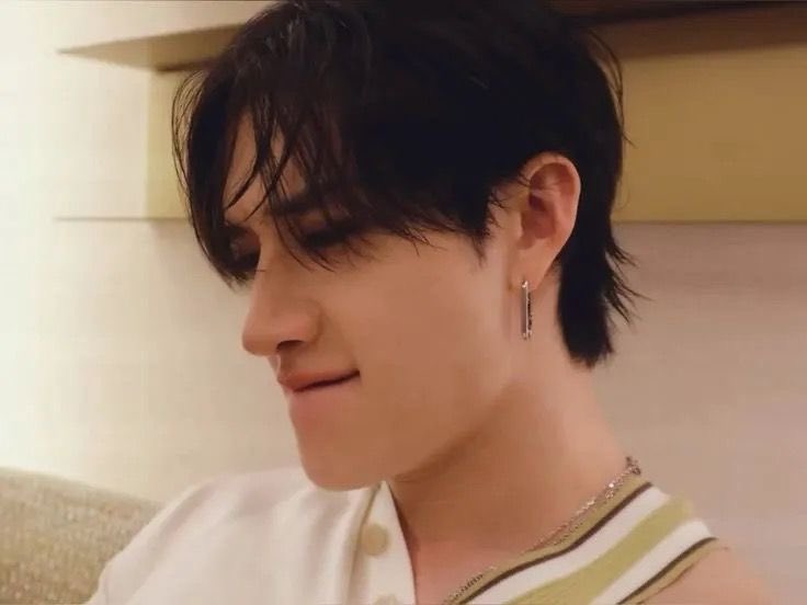 hyunchanersha tweet media