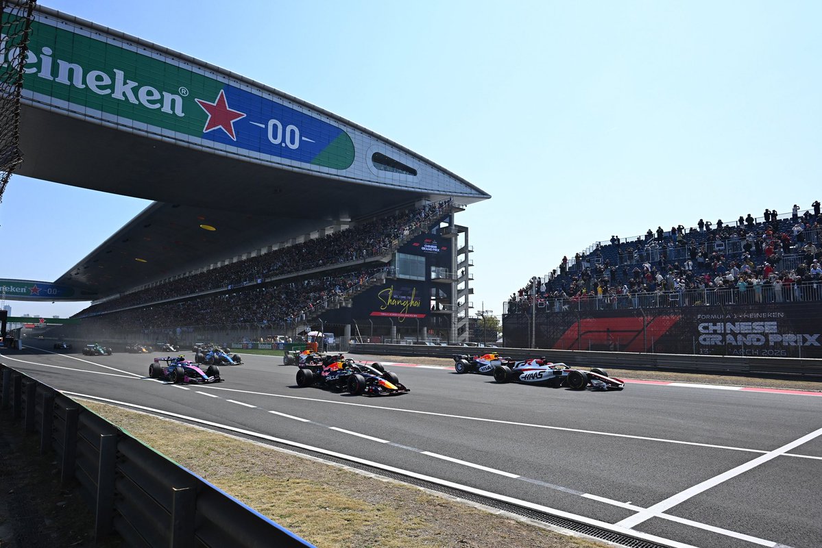 This is Formula 1 tweet media