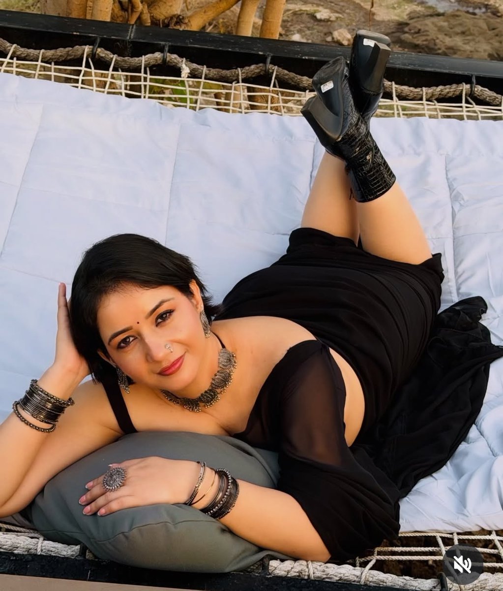 Neeta ( नीता ) tweet media