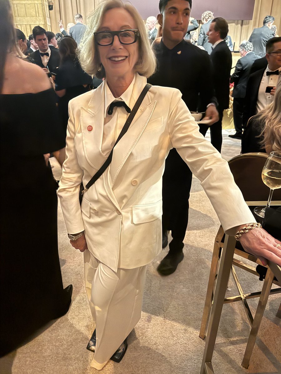 Sharon Waxman (follow me on Threads @sharonwaxman tweet media