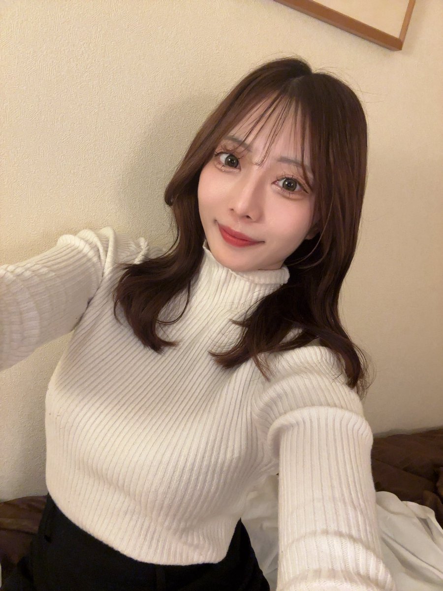 体重計のったら痩せてた😽✨

干し芋ダイエットが効いてきてる😗🍠