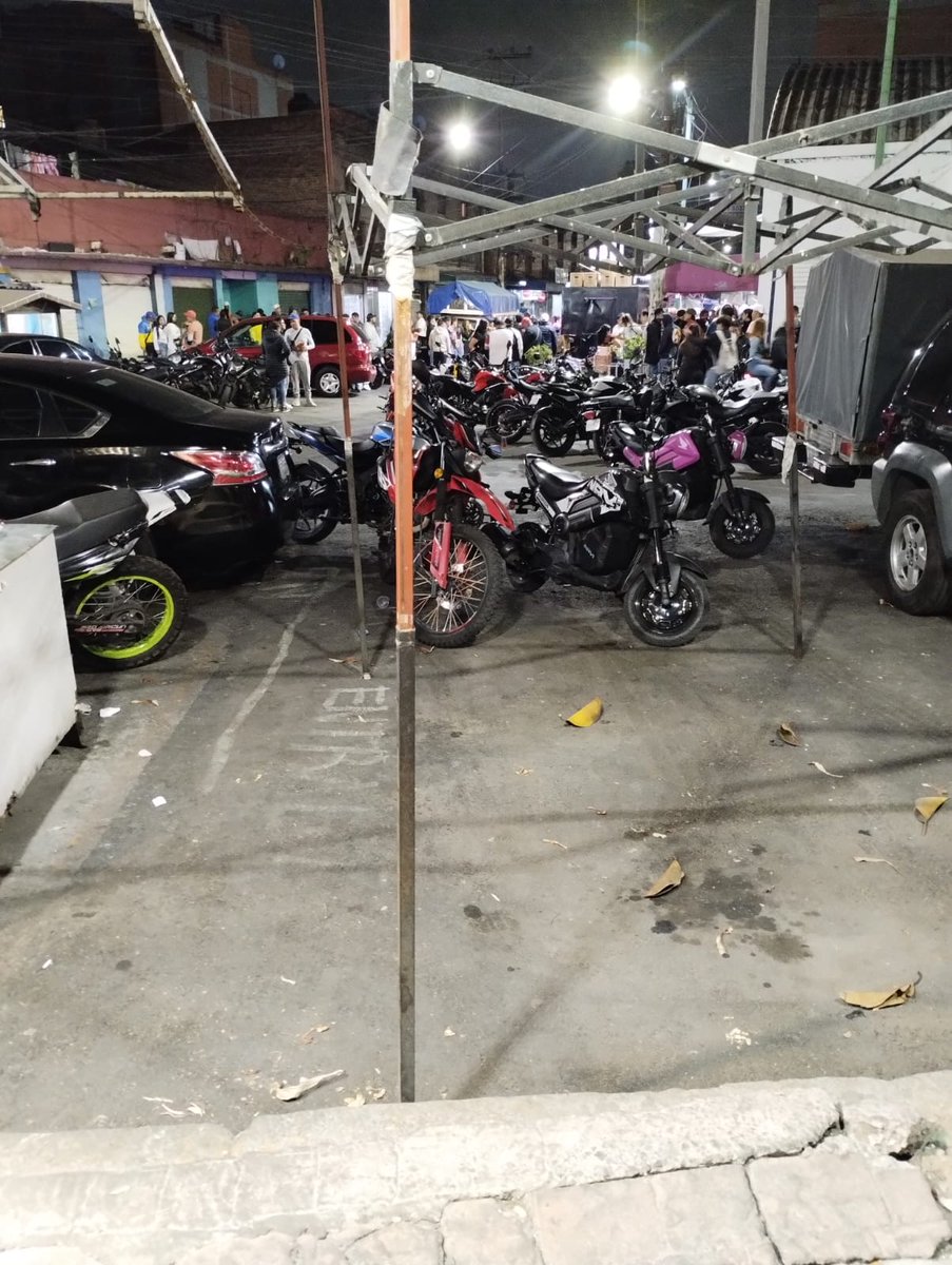 Arya Gil Gómez tweet media