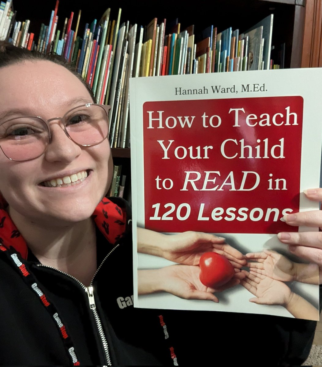 HannahWardEdu's tweet photo. Hi new friends 👋🏻 
Thank you for following me ❤️ 
I'm Hannah and I wrote a free reading curriculum to help parents teach their kids how to read. I also made a free Pre-K and Kindergarten curriculum for early learners at home. 
I mostly post education and children's book stuff 😊 https://t.co/3kFo8iQzwO
