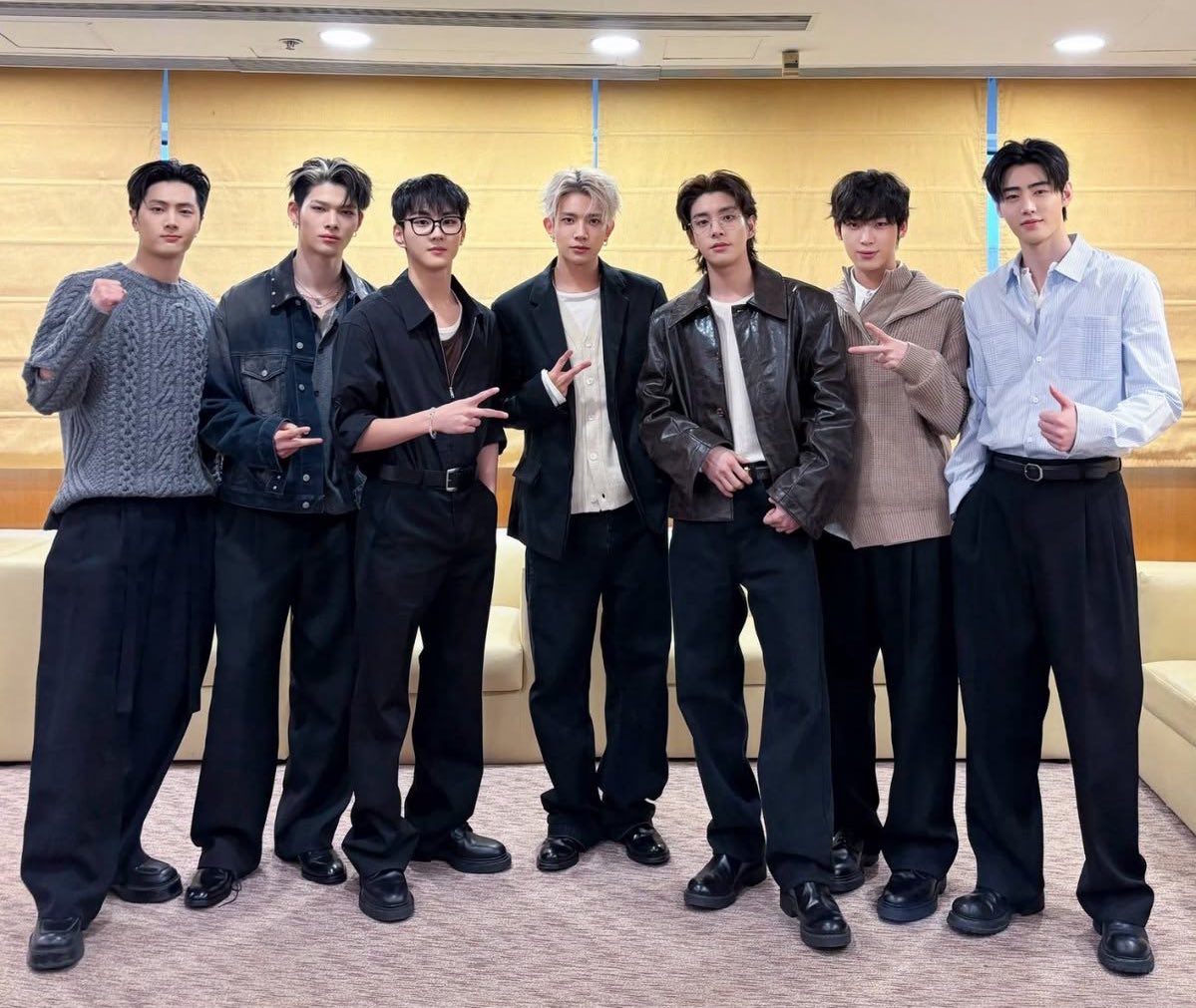 ‼️⚠️NEW TAG POST⚠️‼️

IF YOU WANT TO SEE OT7 ENHYPEN DROP A TAG‼️

👉🏻 TARGET 1000 TAGS

‼️‼️‼️‼️‼️‼️‼️‼️‼️‼️‼️‼️‼️‼️