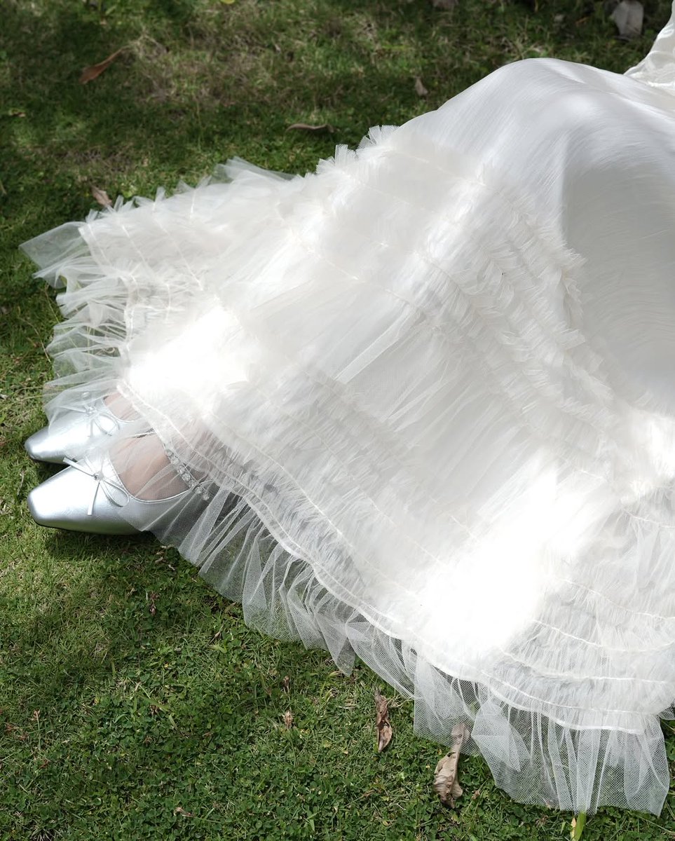 LIBUR TELAH TIBA💃
LEBARAN DI DEPAN MATA 👀

baju raya dah siap? jgn sampe kehabisan lagi! kata aku sih langsung aja deh checkout this type of outfit lebaran yang kepake buat daily atau kondangan ✨️