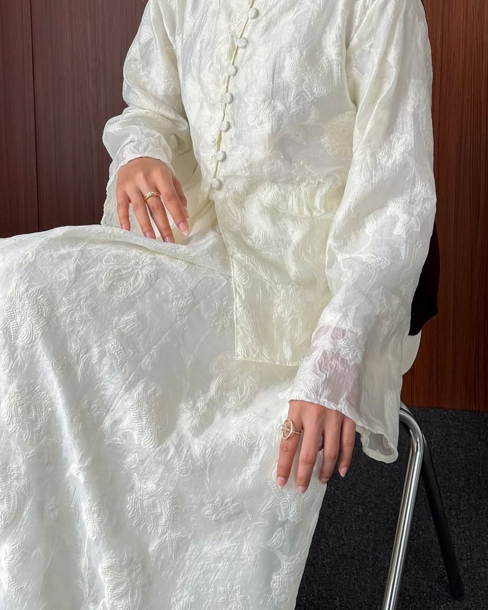 chilluvs's tweet photo. Magnolia
📌https://t.co/aCuEQf7c6K
Blouse only
📌https://t.co/pwuSveqRlE

One set brukat or lace emang jadi trend tiap tahun saat lebaran, karena emang pas banget sama vibes hari raya yang spesial dan bermakna 🤍 https://t.co/FYN6c6dkVS