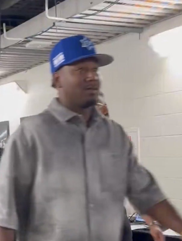 valrnc1a's tweet image. Nah, it was Perdomo who jinx them