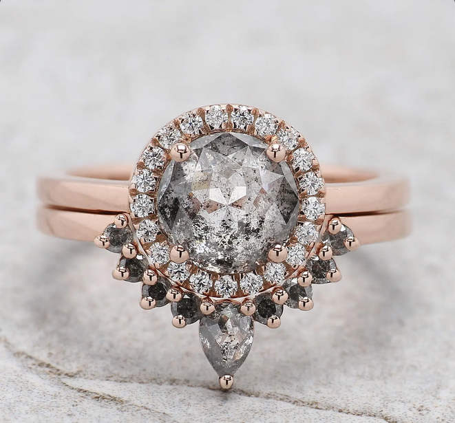 FDJewels's tweet image. Round Rose Cut Salt And Pepper Diamond Ring 1.70 Ct 7.30 MM Round  Shape Diamond Ring 14K Rose Gold Silver Engagement Ring Gift For Her  QL882

ETSY: etsy.com/in-en/listing/…

#RoundRoseCutDiamond #SaltAndPepperDiamond #RoundDiamondRing #RoseCutDiamond #EngagementRing #GiftForHer