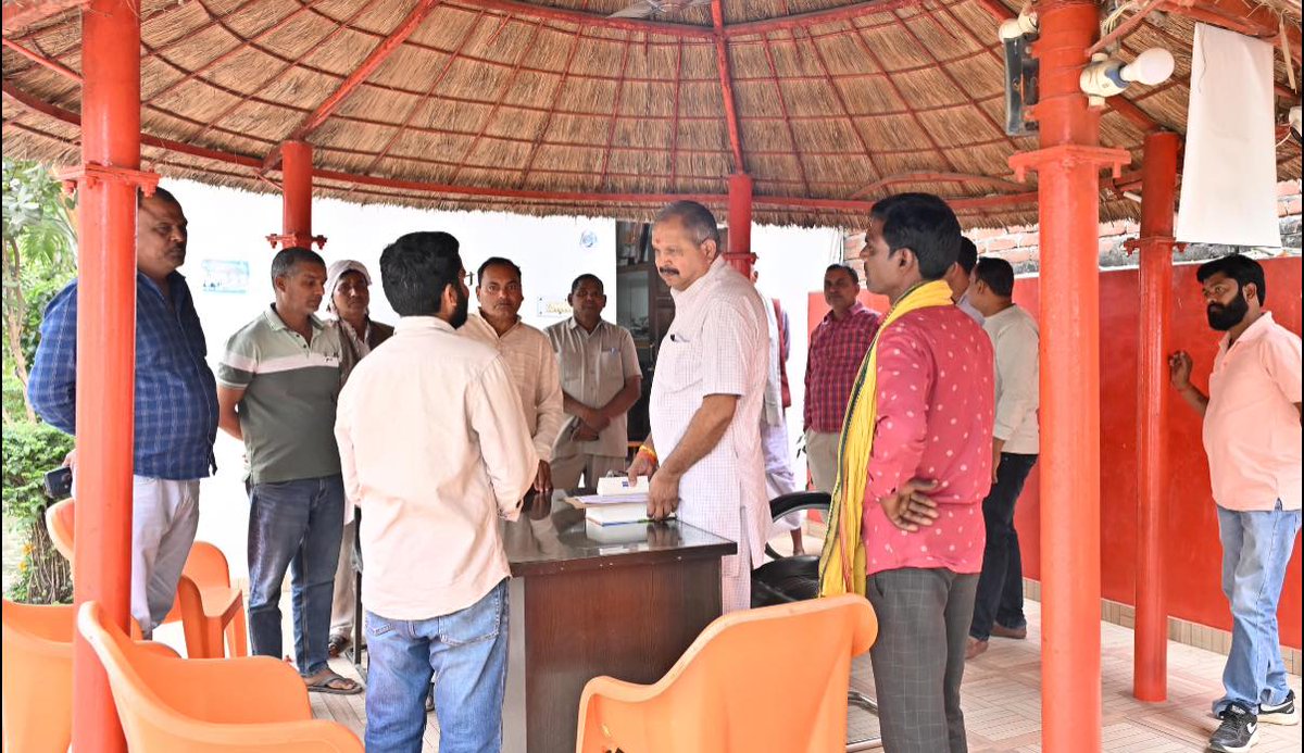 Prem Narayan Pandey tweet media