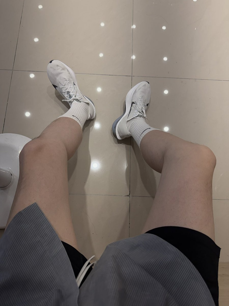 socks_joker tweet media