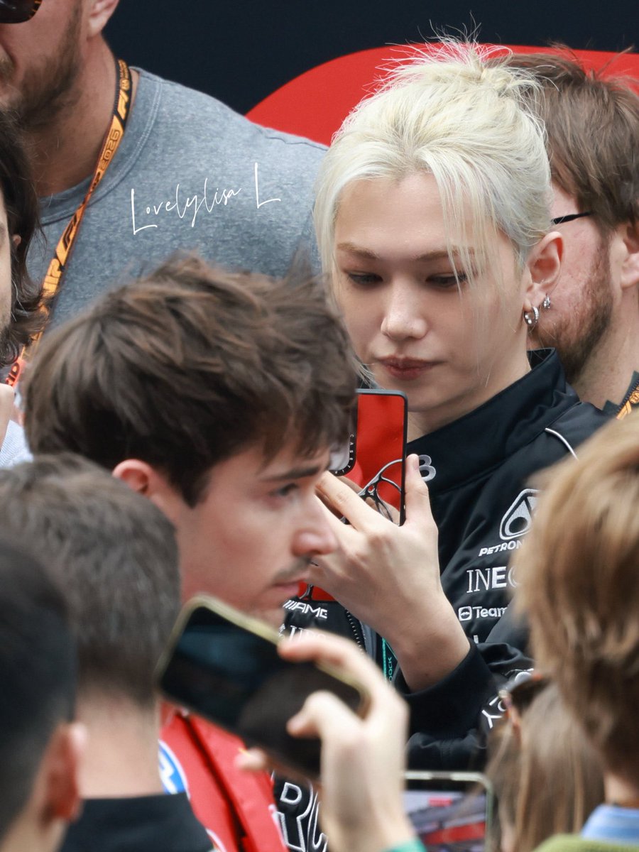 pinkbboki's tweet photo. FELIX E CHARLES LECLERC NELLA STESSA FOTO BUONGIORNO MULTIVERSO https://t.co/F5mHSzoCwP