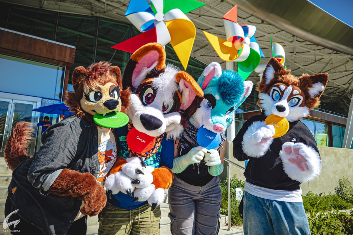 Starburst Shark🦈 ➤ Furlingame · EF tweet media