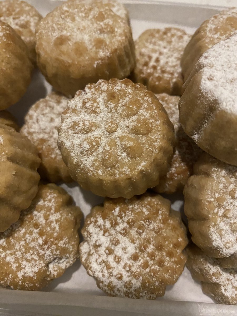 زْينبَ tweet media