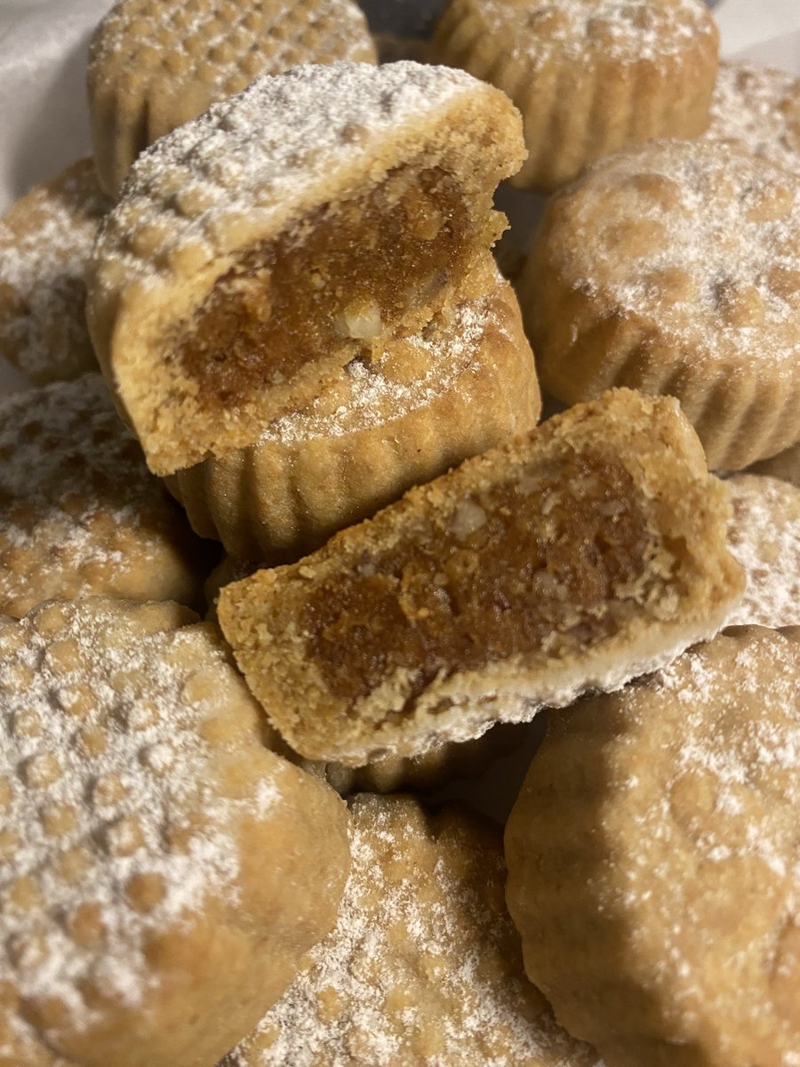 زْينبَ tweet media