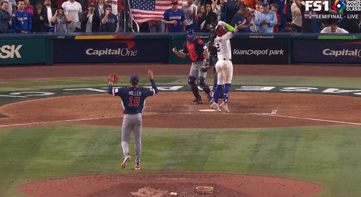 GoldyHappens's tweet image. Perdomo is going to get his revenge on a random day in July on Mason Miller and it’ll be spectacular