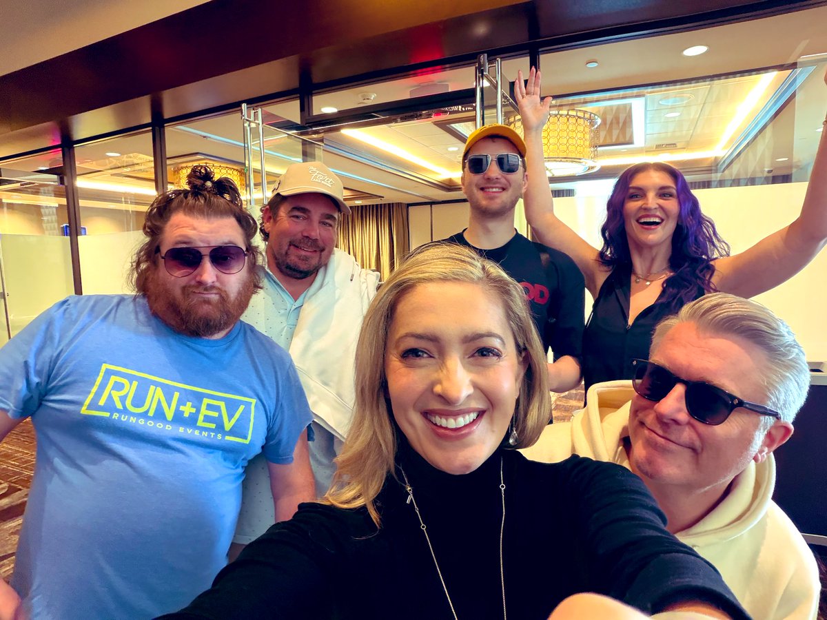 Julie Anna Cornelius tweet media