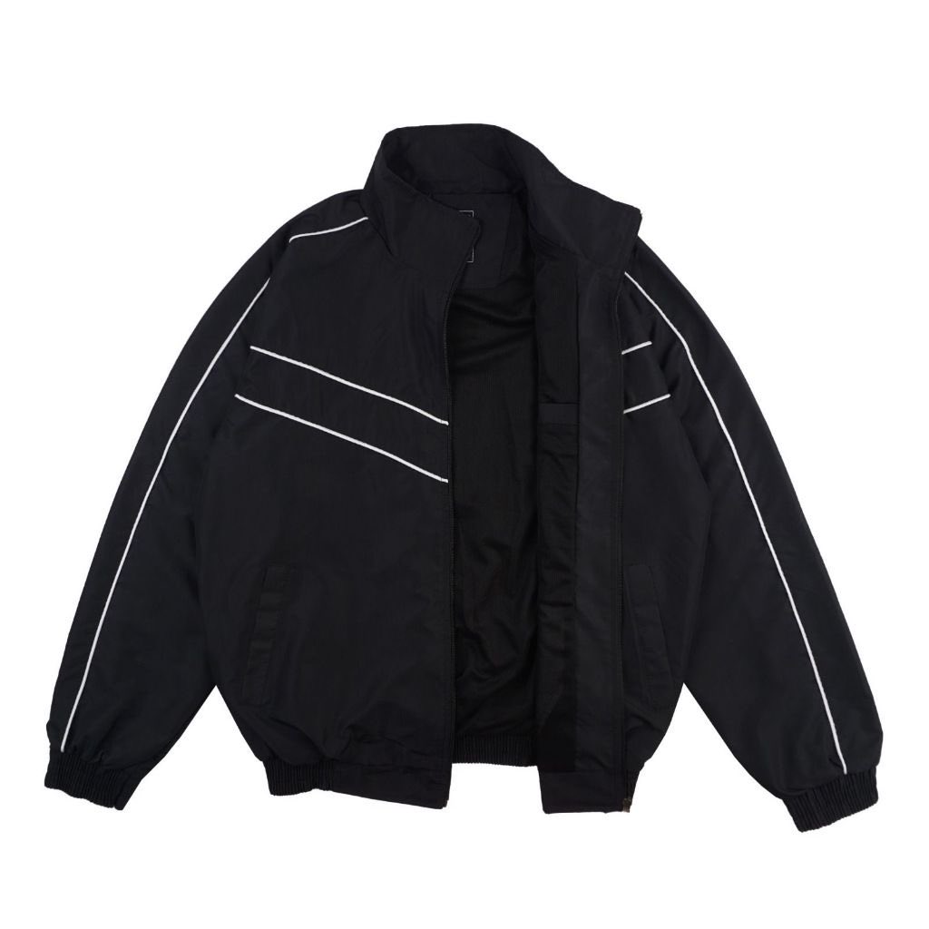 alsngaaa's tweet photo. WESTGODS - Jaket Tracksuit Tracktop Windbreaker Running Olahraga Bahan Parasut

https://t.co/pSv3tbHB1s https://t.co/2DpIBhWNhe