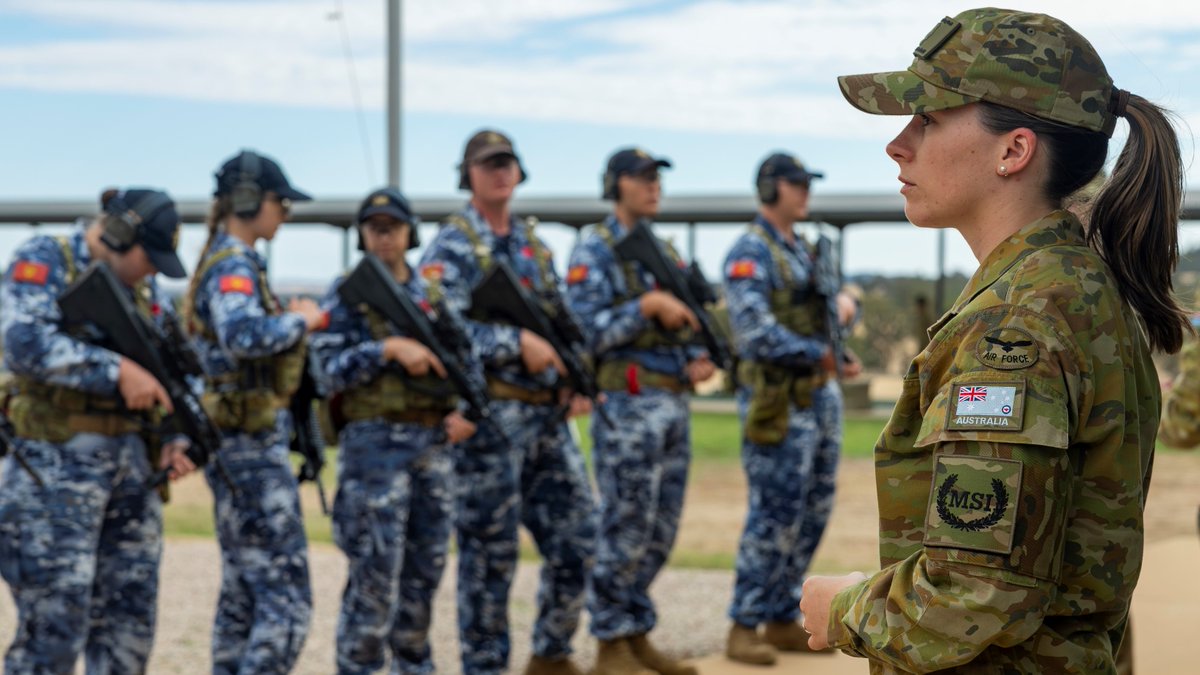 Defence Australia tweet media