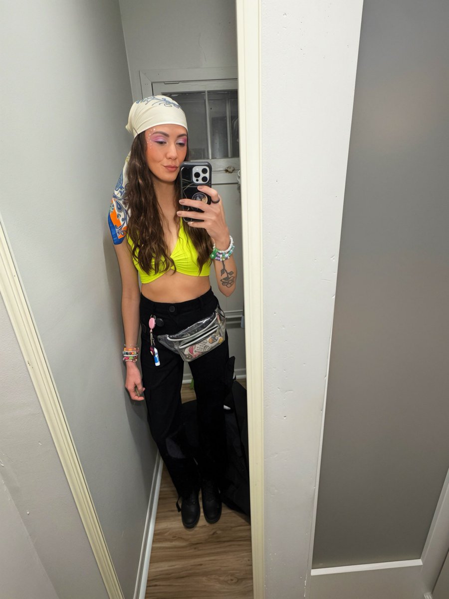 cAseyDHD tweet media