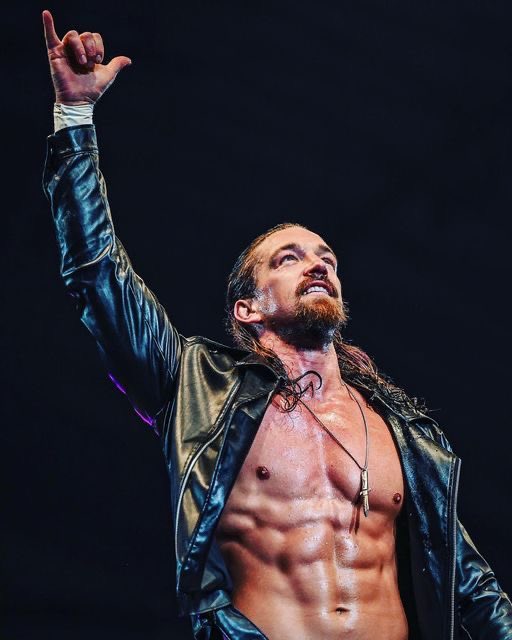 Floral and fading. ≛ NOT @JayWhiteNZ tweet media