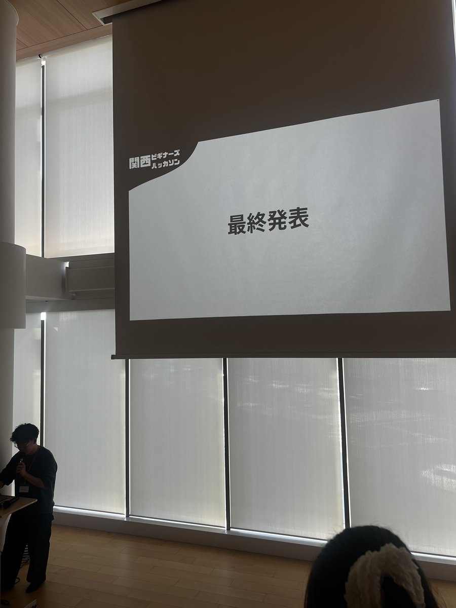 あやね tweet media