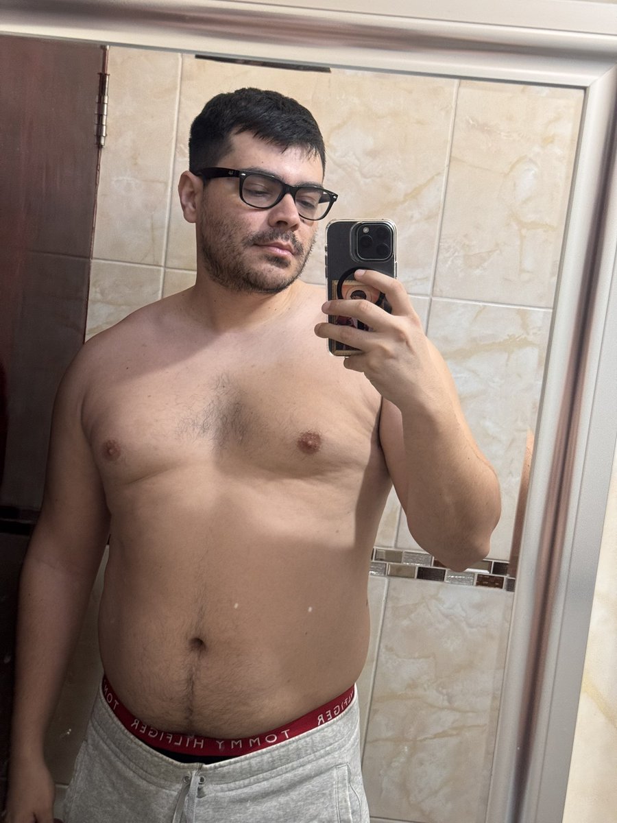 César 🦍 tweet media