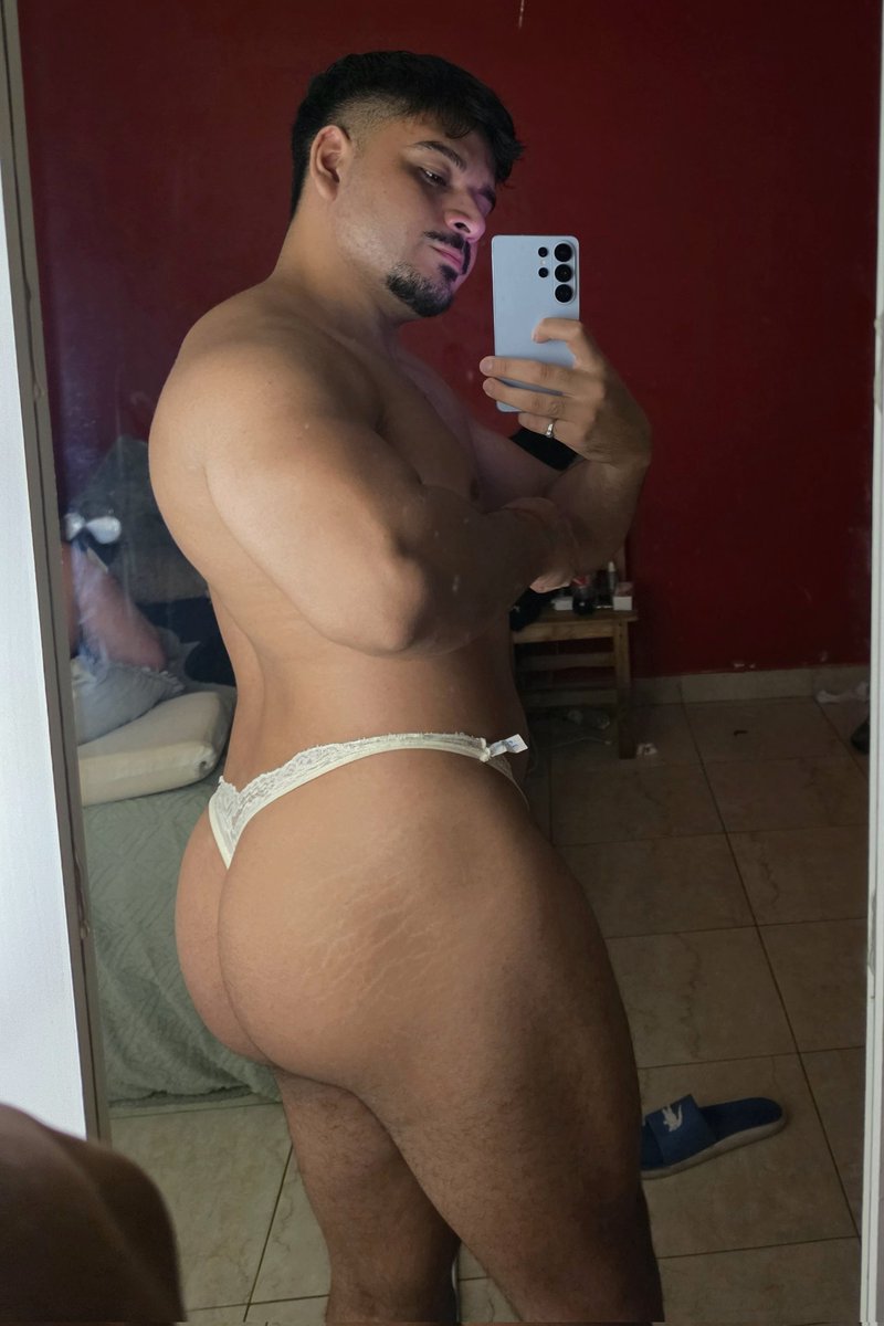 Jonathan 146K tweet media