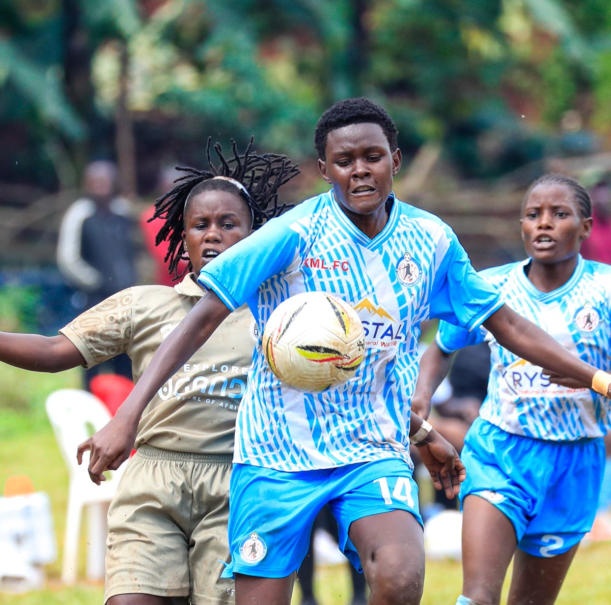 glmsport's tweet photo. Hadijah Babirye putting on a masterclass — pure quality on the pitch. ⚽✨
#WomenFootballUG #ShePlays #Masterclass @KawempeClub https://t.co/gibGJBId7O