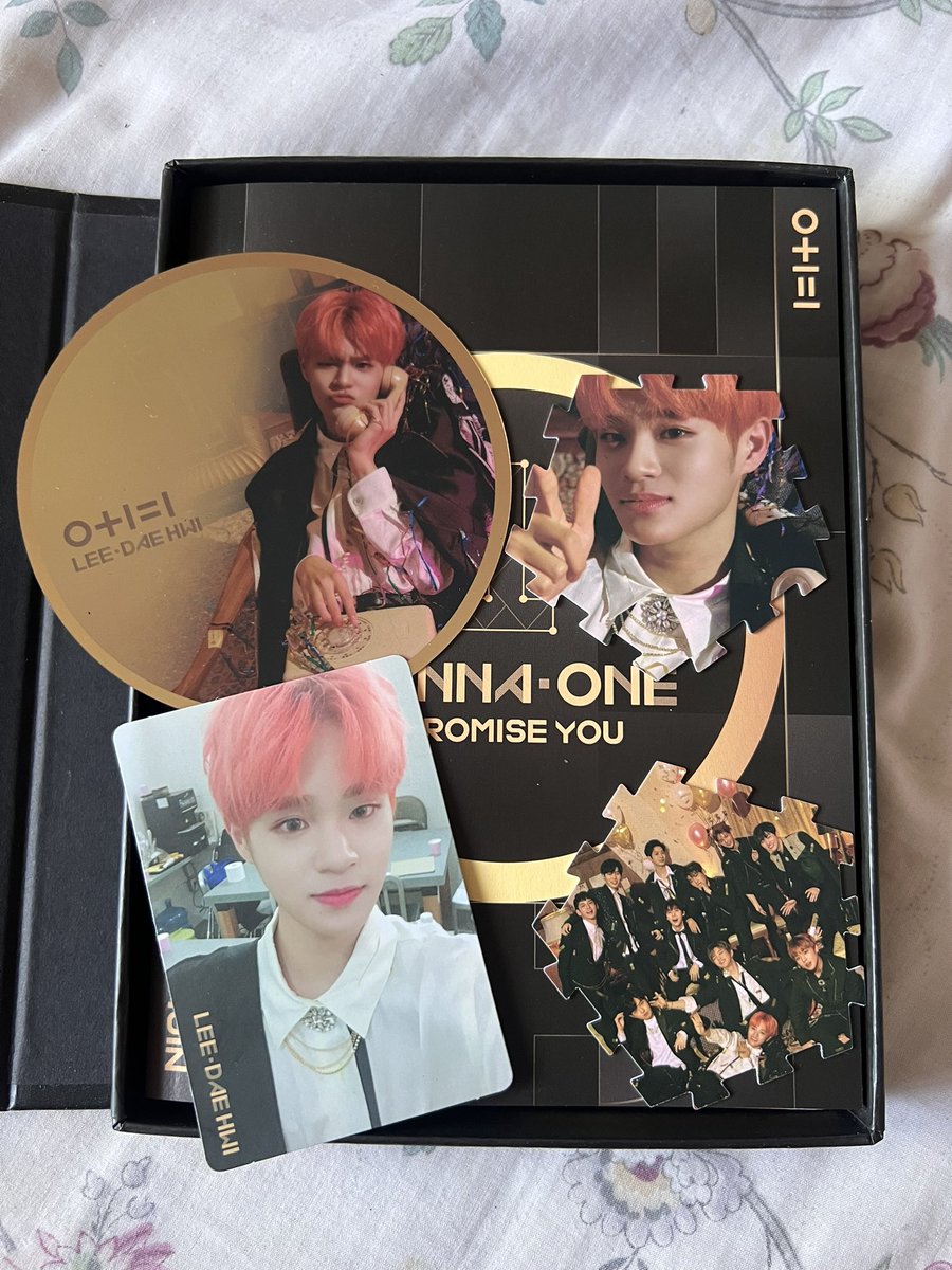 freddyenim's tweet photo. อัลบั้ม wannaone i promise you
- โฟโต้การ์ดแดฮวี
- ราคา 200 บาทรวมส่งค่ะ
#Daniel #jihoon #wannaone #PARKJIHOON #ตลาดนัดAB6IX #ตลาดนัดABNEW #ตลาดนัดแดฮวี #แดฮวี #ของสะสมแดฮวี #ตลาดนัดวนว #ตลาดนัดwannaone https://t.co/NCBzu3bpgD