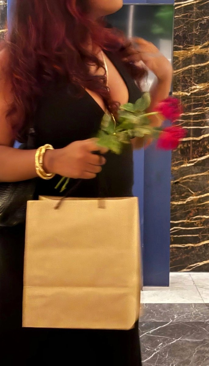 Luxury isn't for everyone, it deserves a proper bratty like me &amp; even gets better when sponsored by you 🐕‍🦺💸

Keep barking &amp; keep on sending, you must be feeling proud while getting drained by me 🧸 "FINDOM" ✨