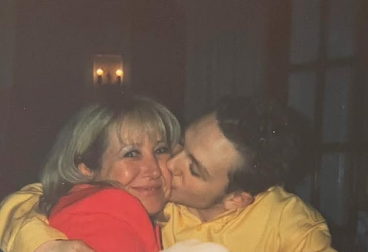 The Boxing Man tweet media