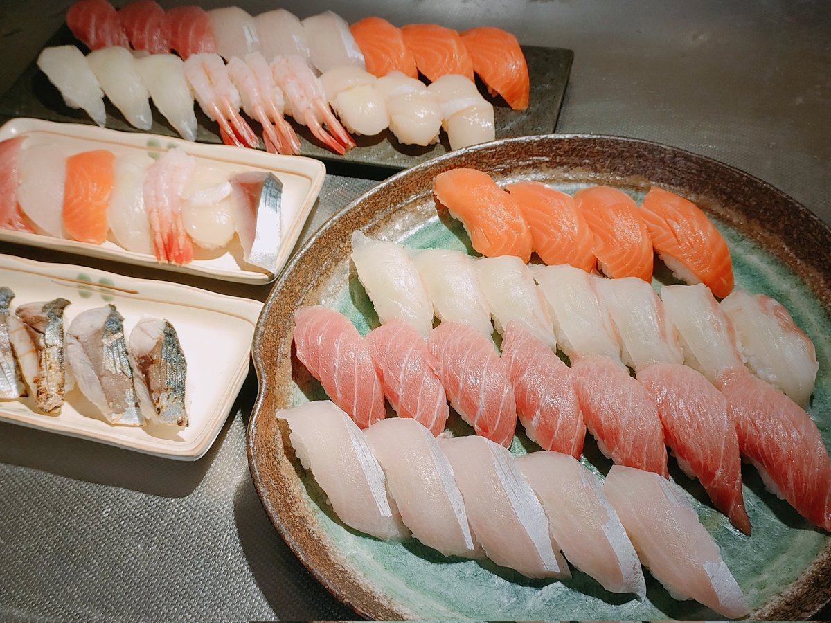 ラクサ tweet media