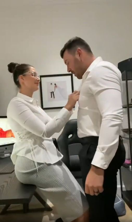 BELLA💎 tweet media