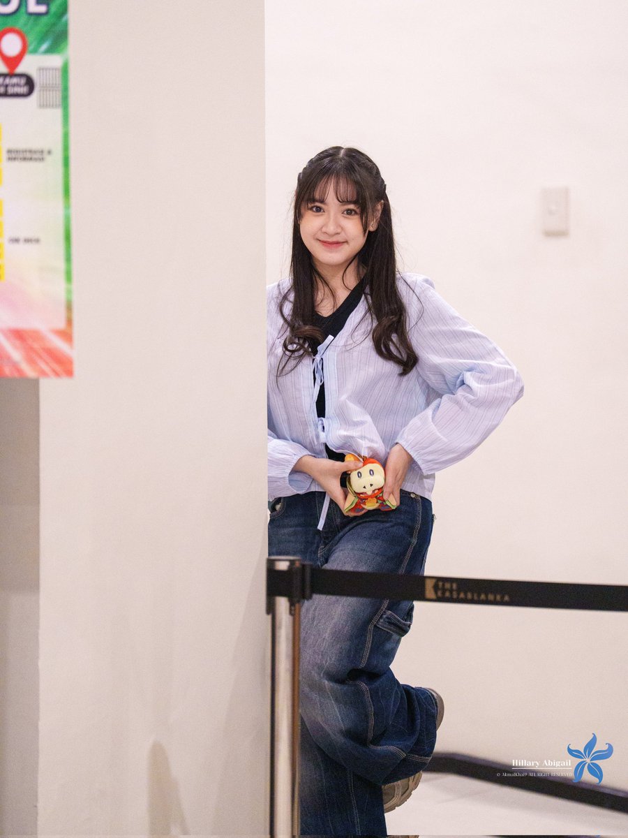 AkmalKhai9's tweet photo. Hari ini Panas sekali, tapi entah kenapa jadi sejuk kalo liat senyum nyaa 🤭 https://t.co/P1Jbe0ztFt